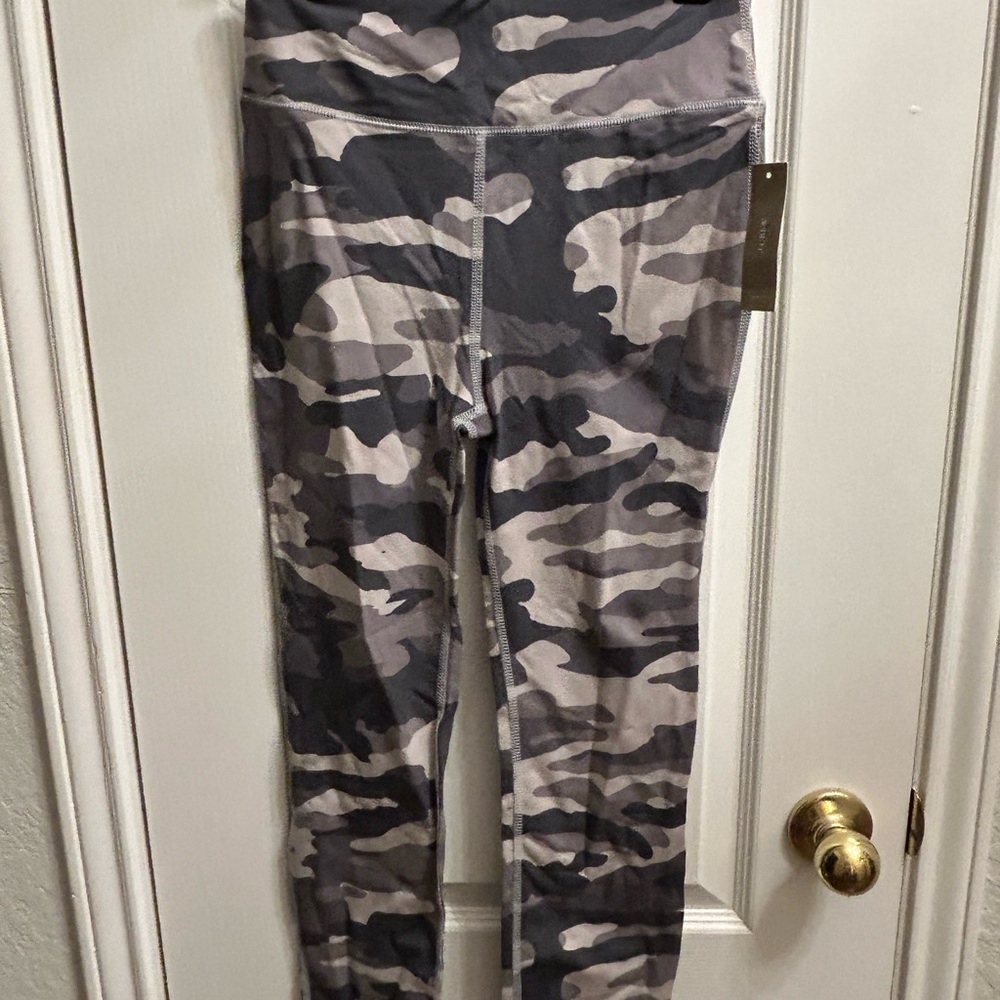 J. Crew Gray Camouflage Womens 7/8 Leggings